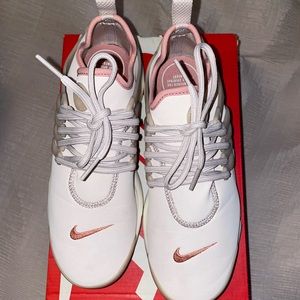 Nike Air Presto sneakers